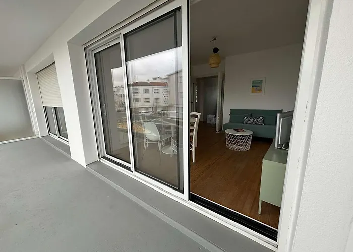 Bel Refait A Neuf Proche - Fr-1-494-209